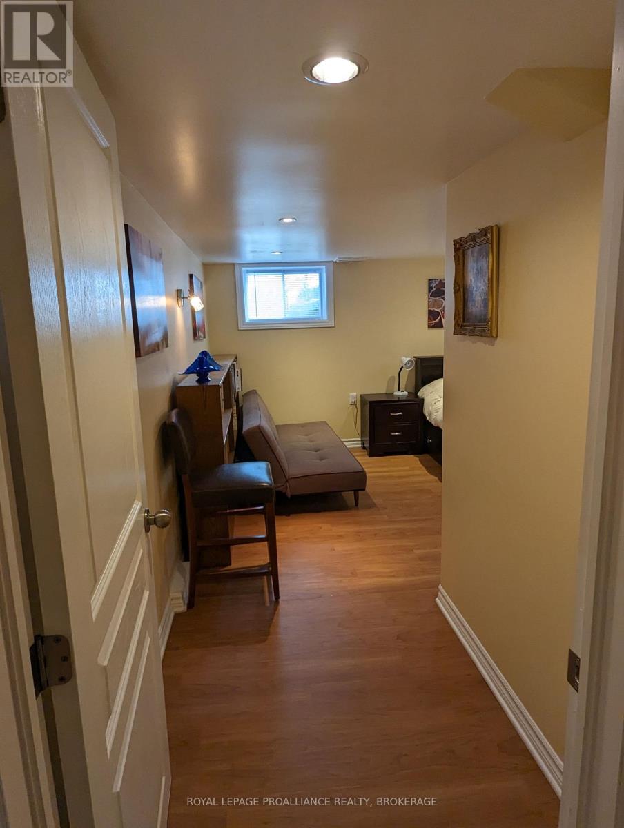 51 DUNDAS STREET - 37