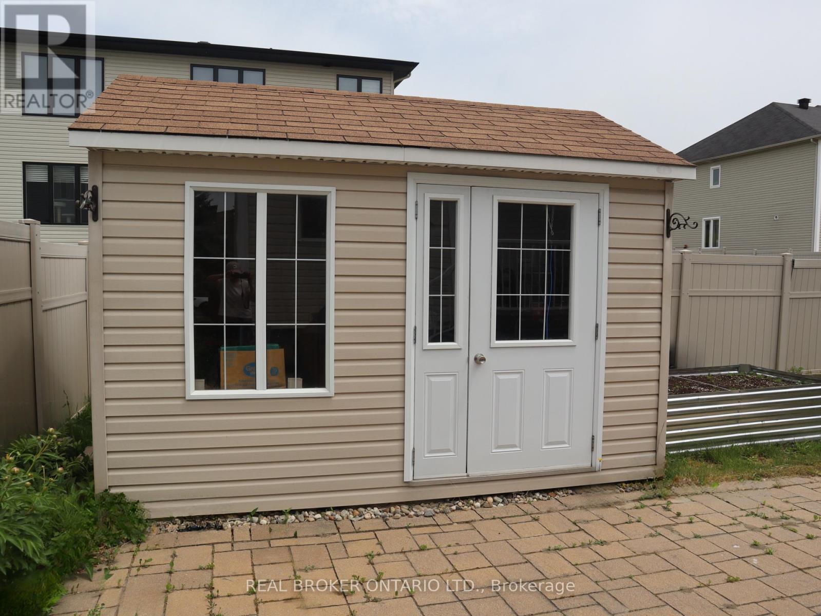 204 HILLPARK HIGH STREET - 25