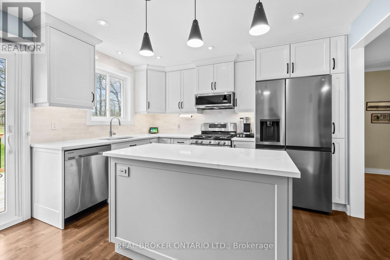 462 ANGLICAN CHURCH ROAD - 7