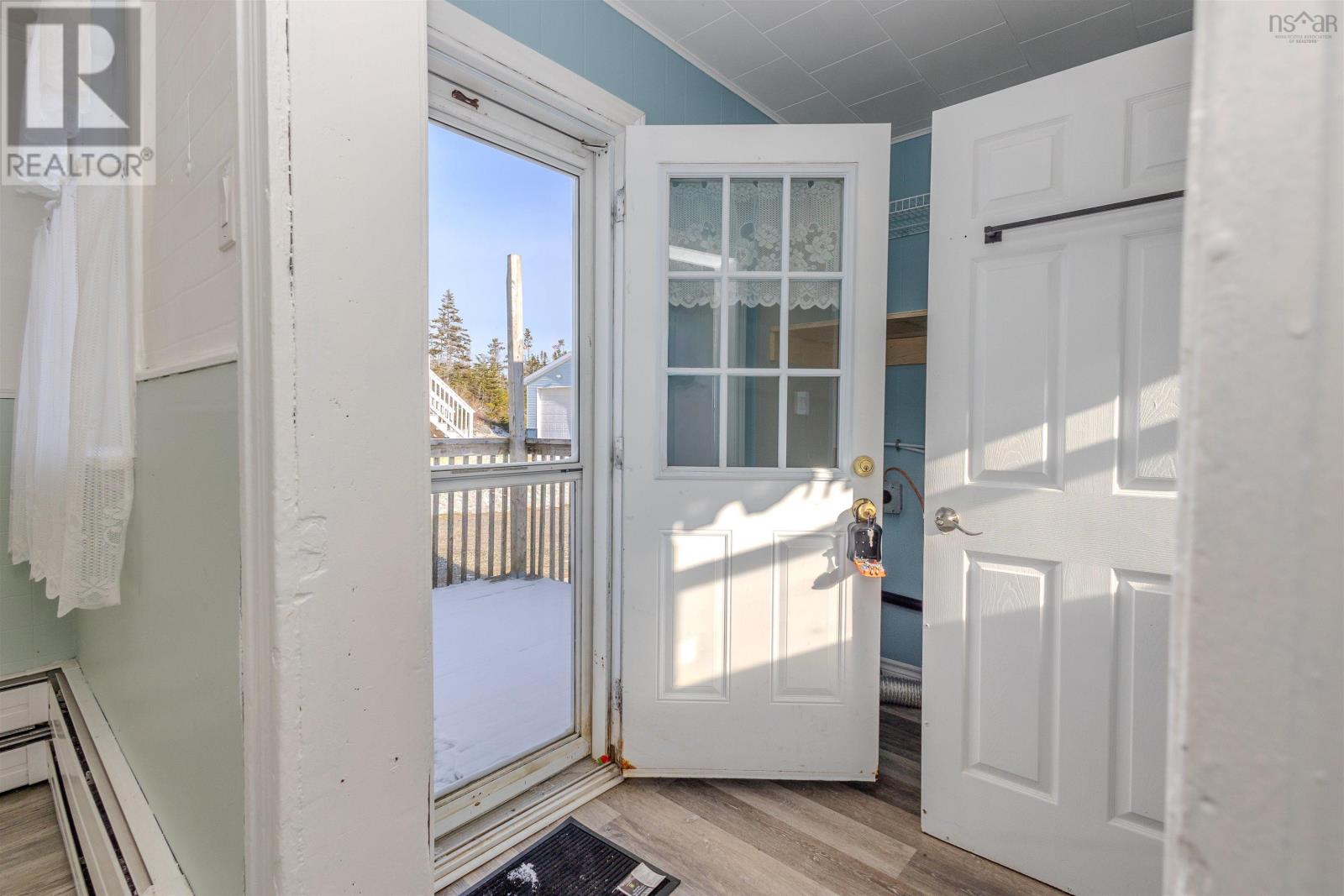52 Pepperell Street - 14
