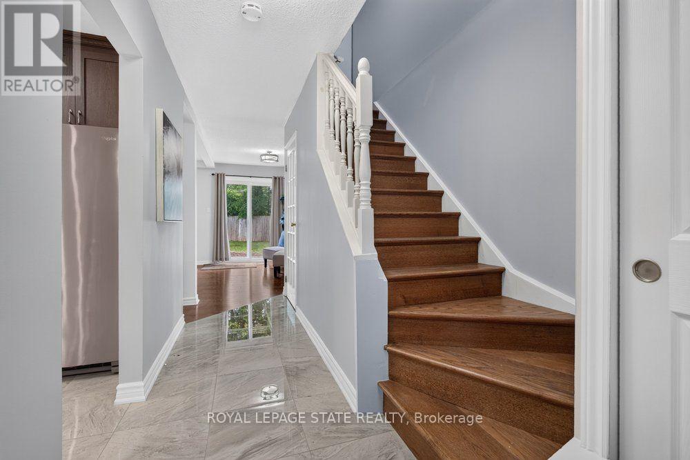 138 MEMORIAL AVENUE - 23