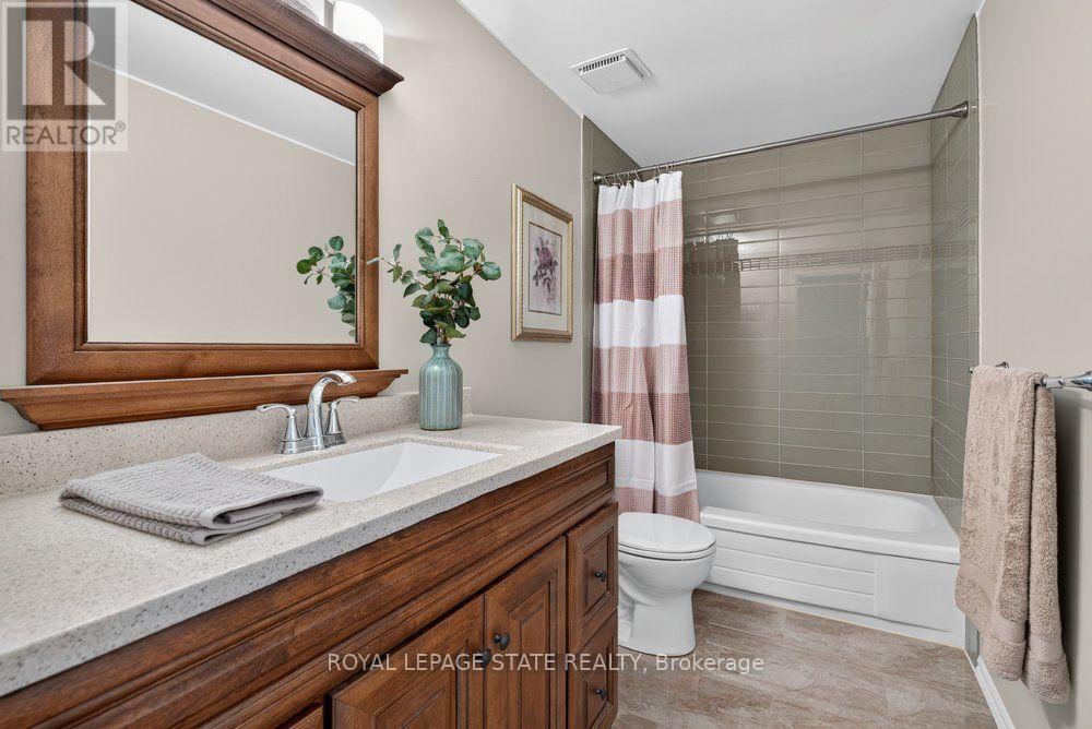138 MEMORIAL AVENUE - 27