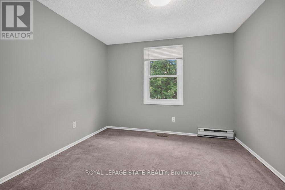 138 MEMORIAL AVENUE - 29