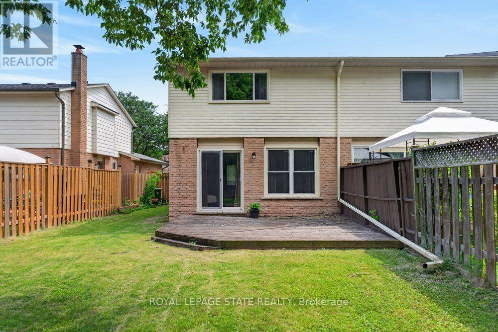 138 MEMORIAL AVENUE - 41