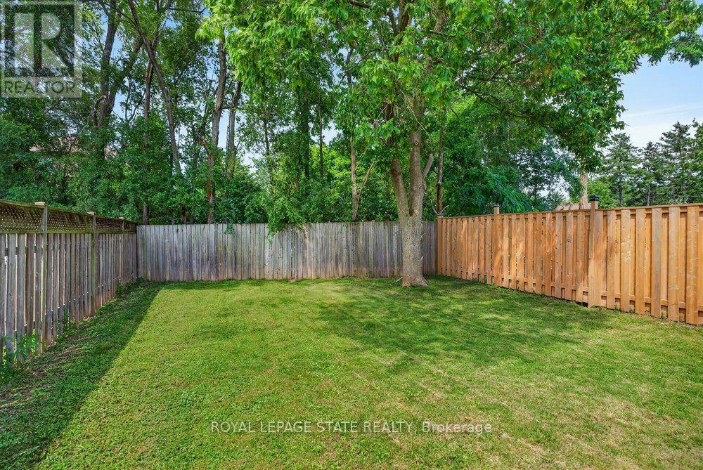 138 MEMORIAL AVENUE - 44