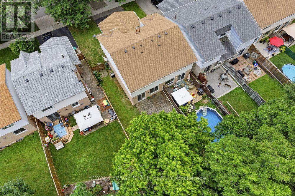 138 MEMORIAL AVENUE - 48