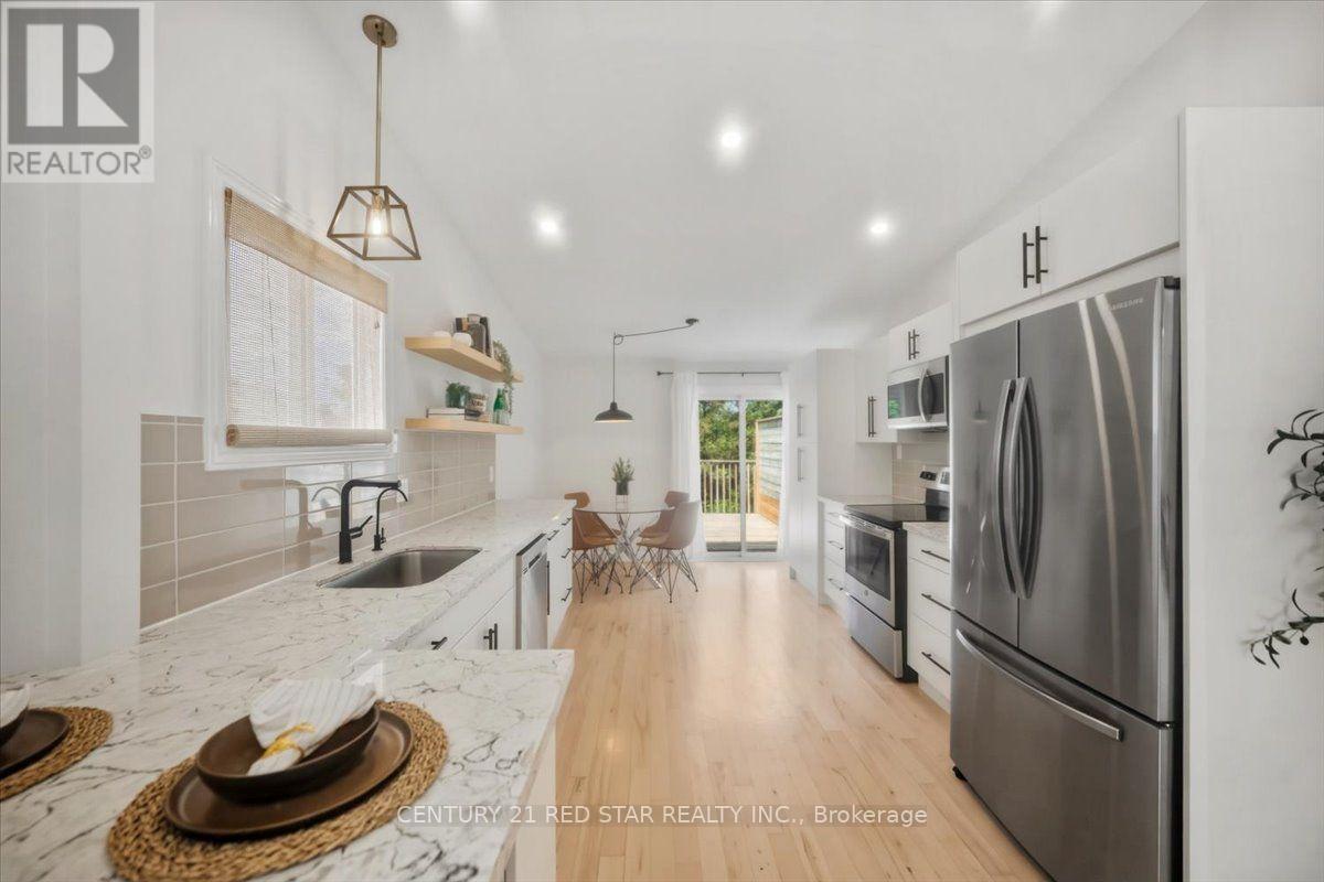 475 FORFAR STREET E - Image 5