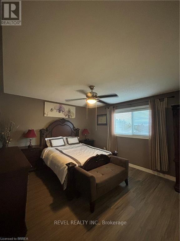 252 BERRY STREET - 12