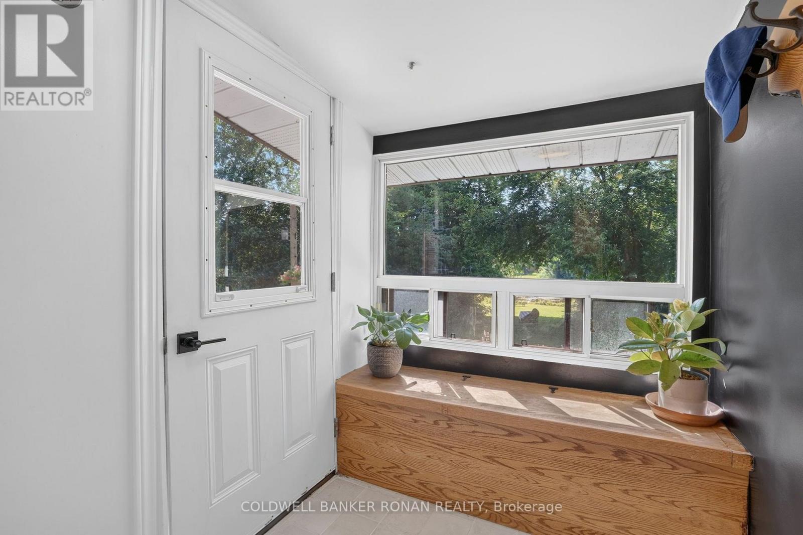 16 DEAN ROAD - Image 31