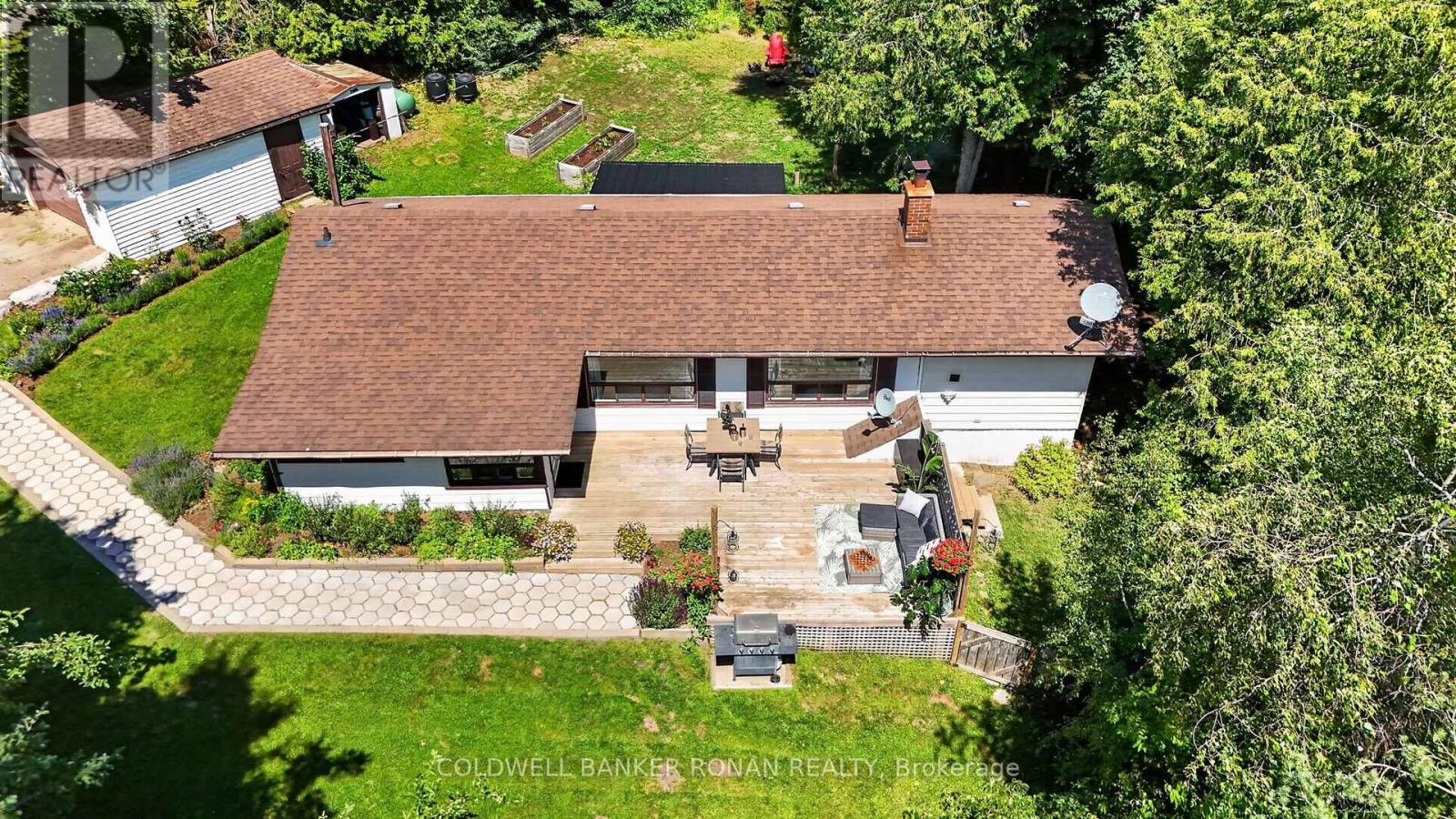 16 DEAN ROAD - Image 49