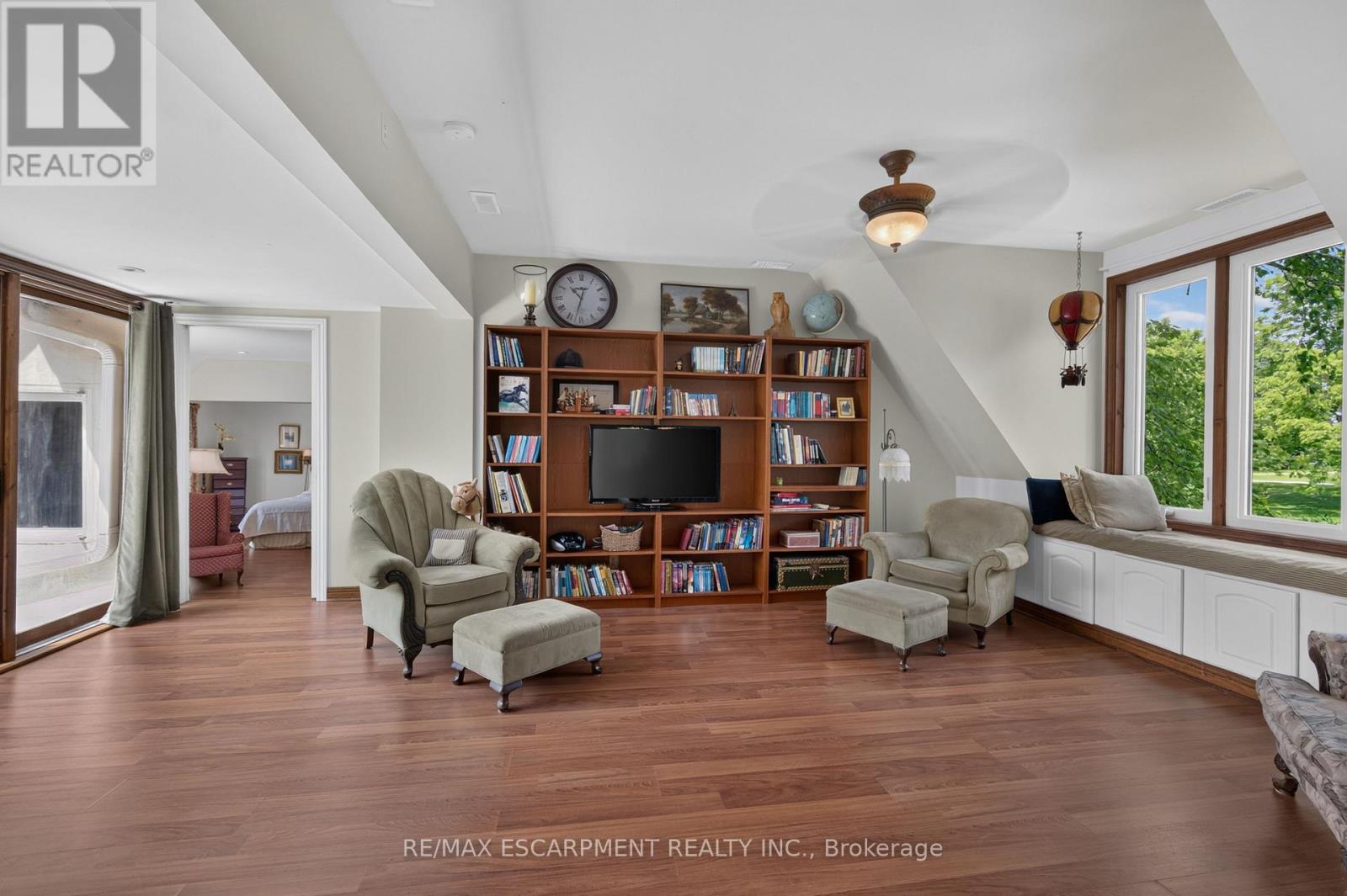 807362 OXFORD 29 ROAD - 17