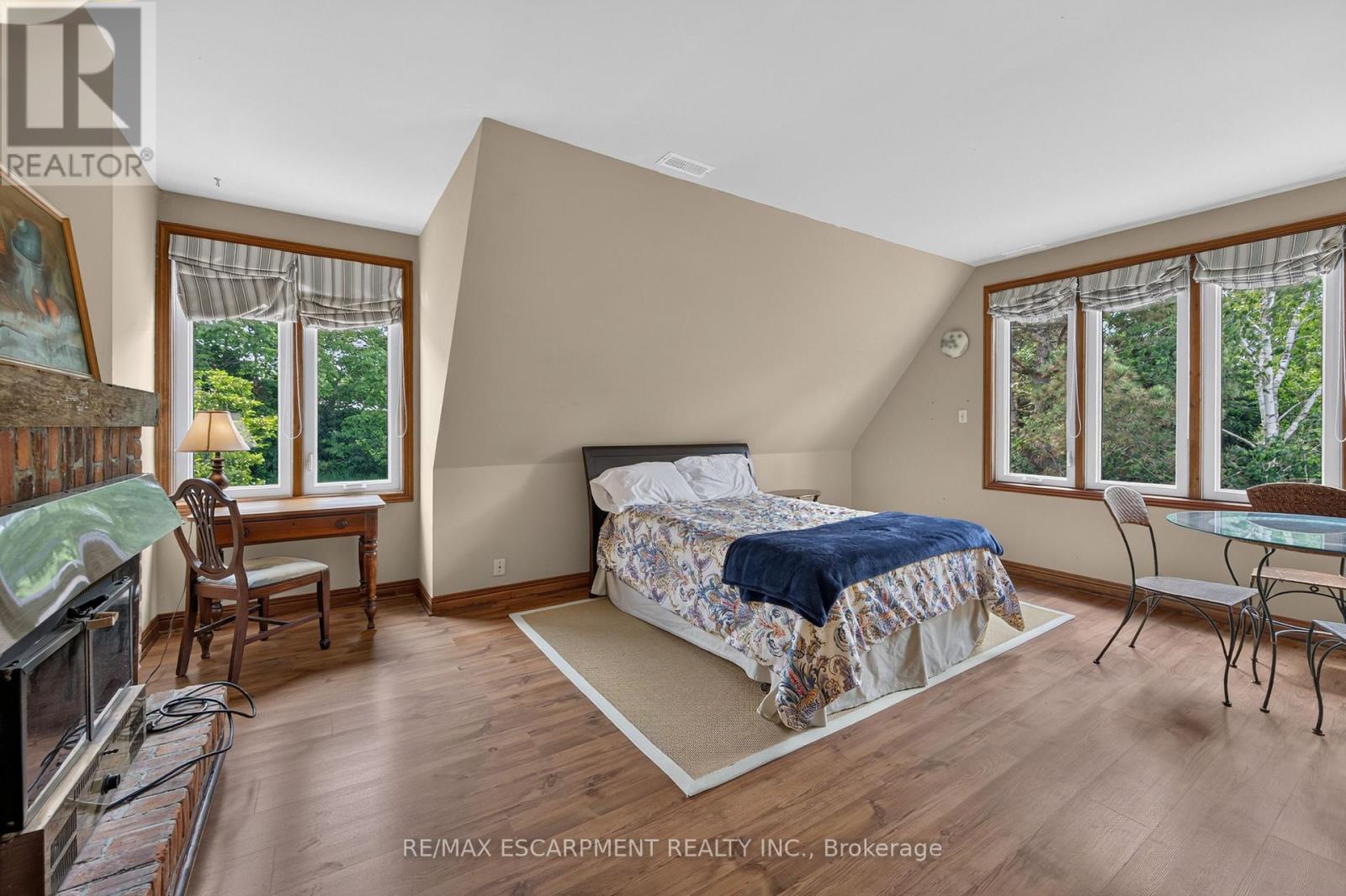807362 OXFORD 29 ROAD - 21
