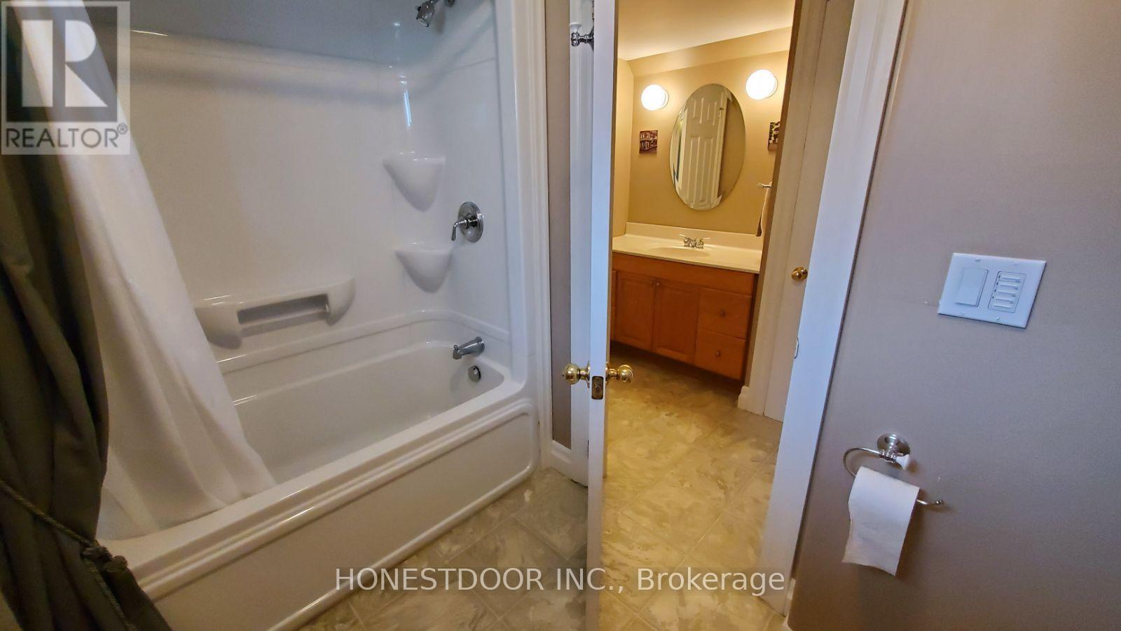 305 O'CONNOR COURT - 26