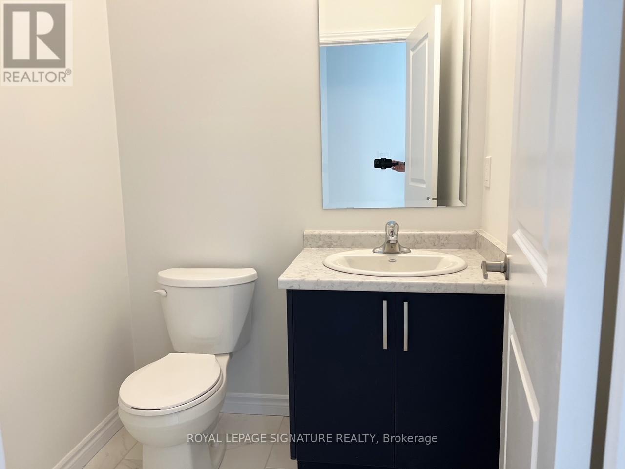 3128 TURNER CRESCENT - 10