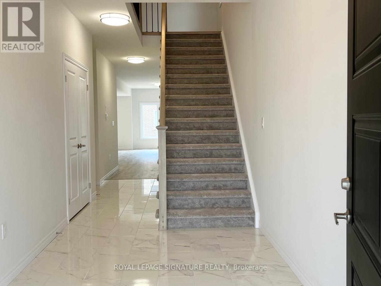 3128 TURNER CRESCENT - 11