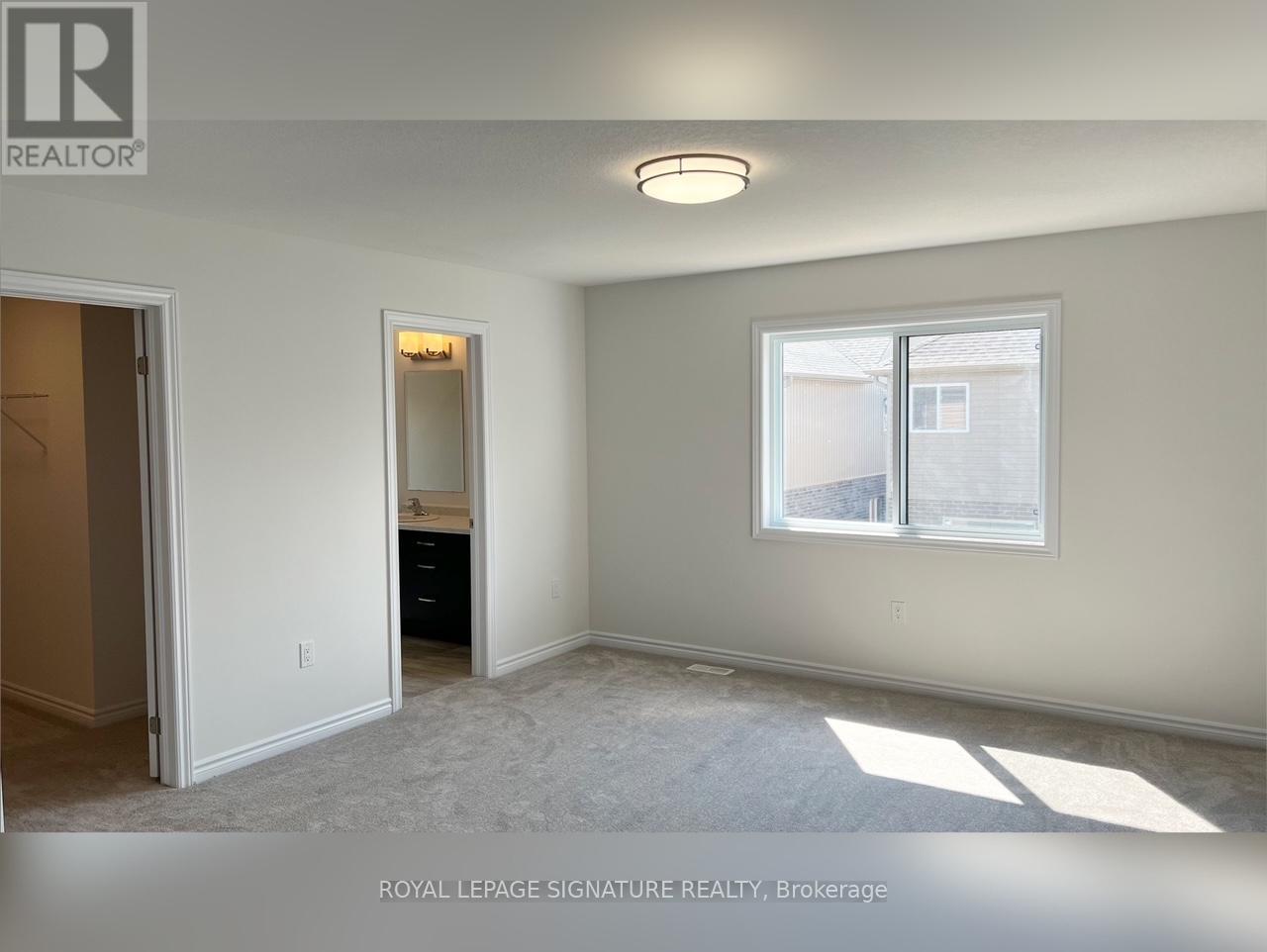 3128 TURNER CRESCENT - 32