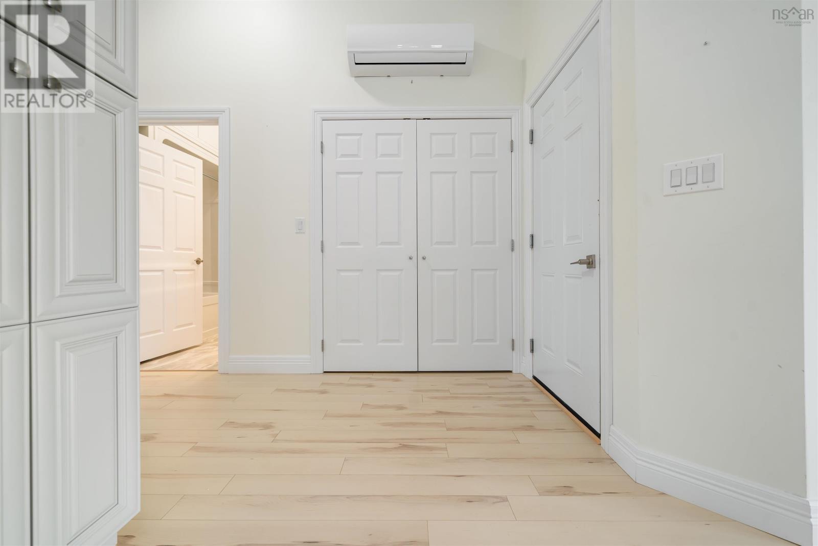 12 SUMMER HILL Place - 10