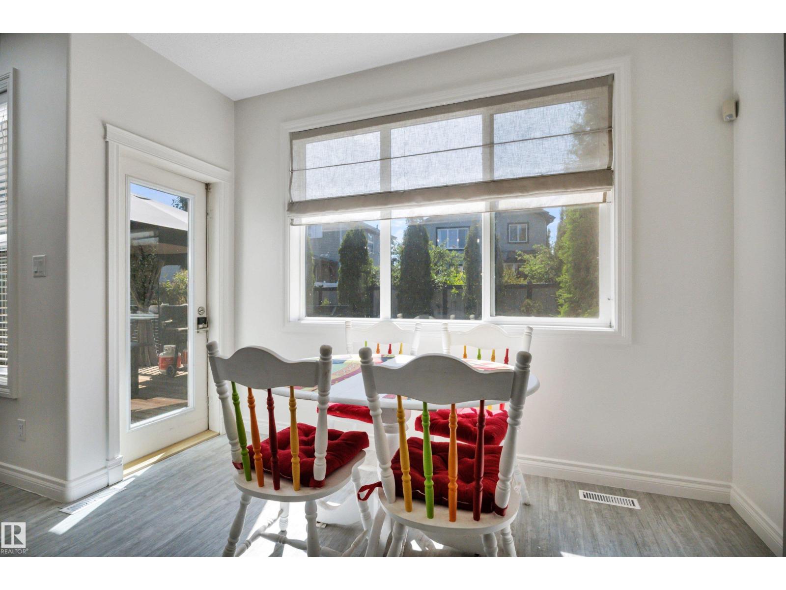 301 BRIDGEPORT PL - 15