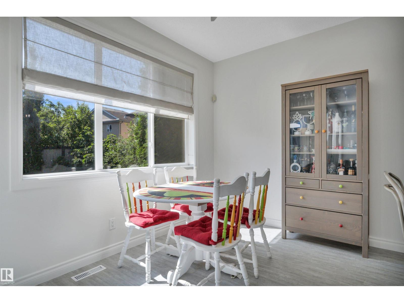 301 BRIDGEPORT PL - 16