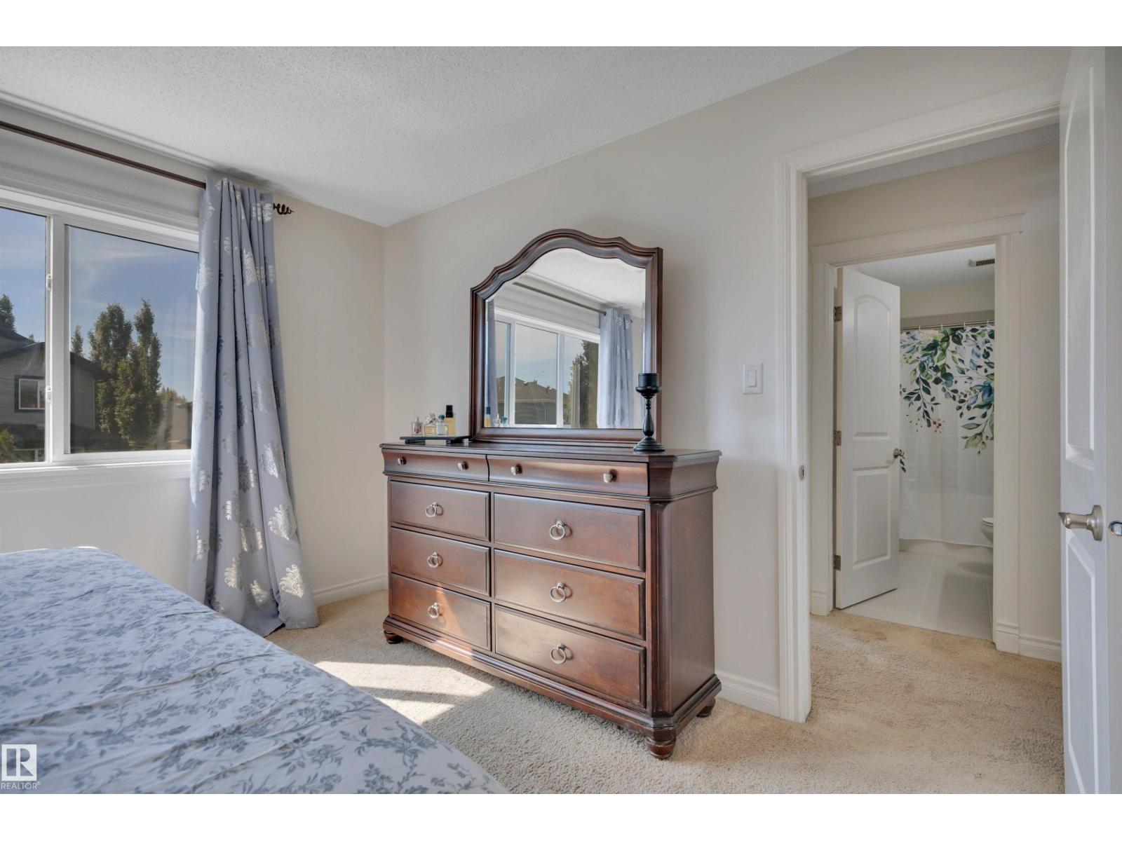 301 BRIDGEPORT PL - 28