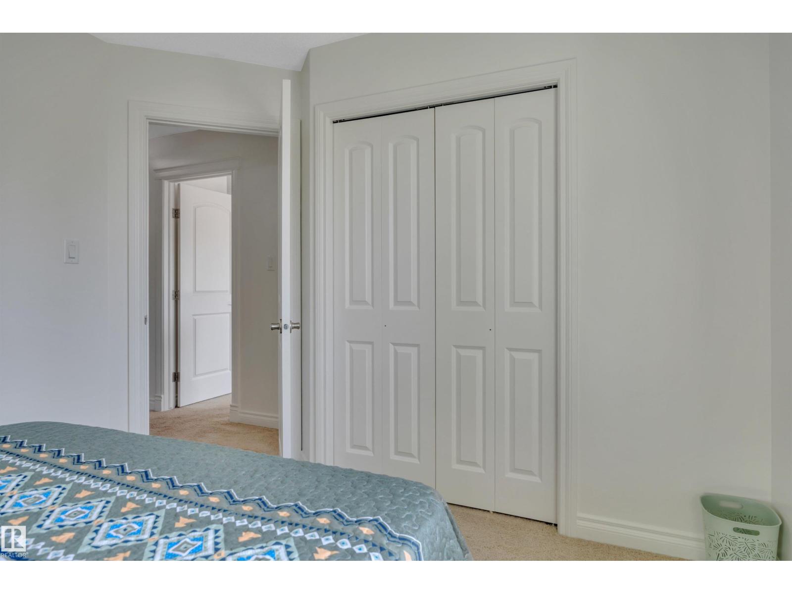 301 BRIDGEPORT PL - 33