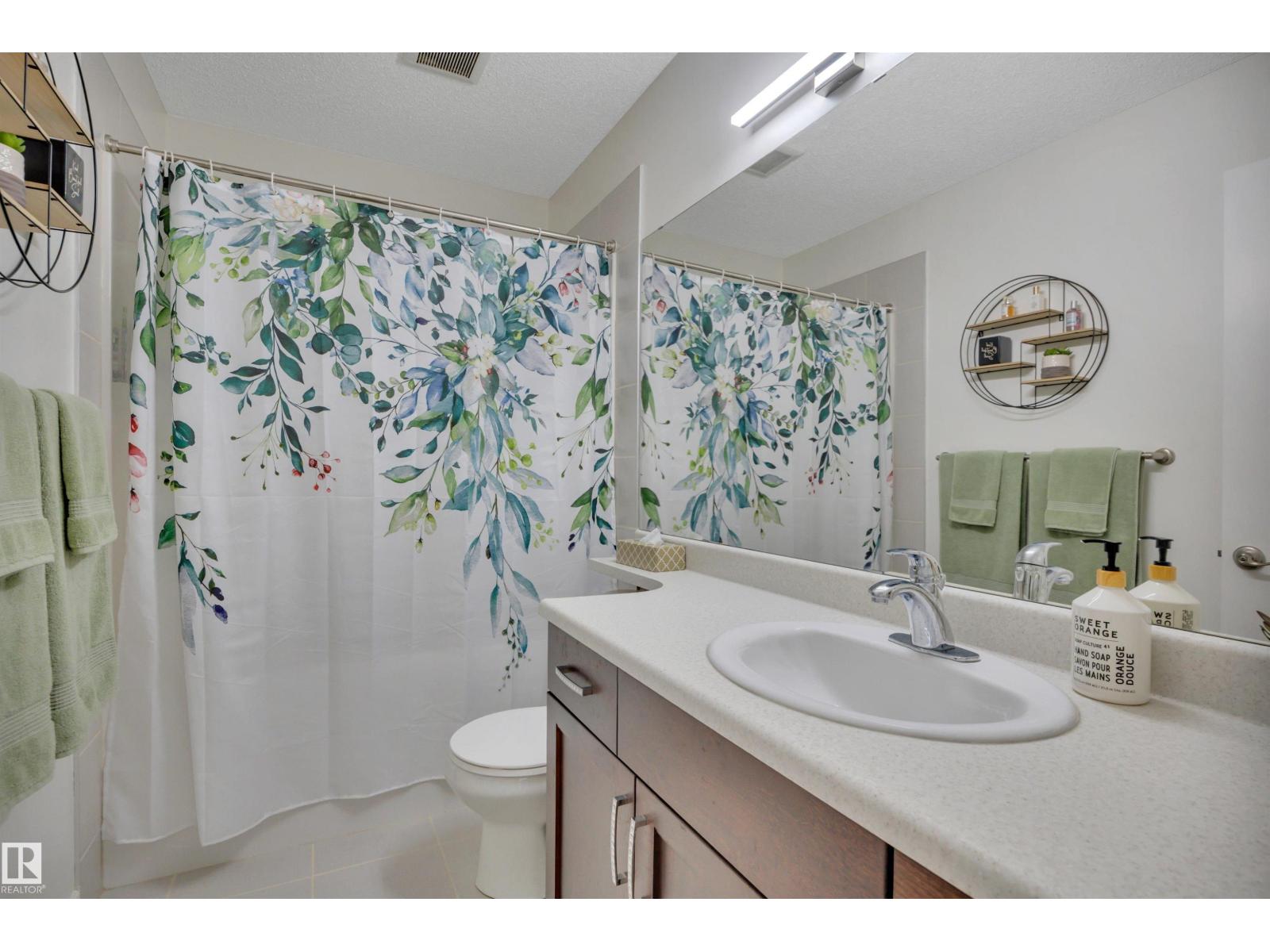301 BRIDGEPORT PL - 36