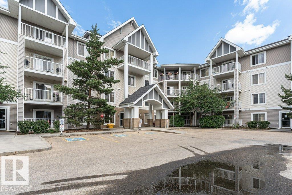 #414 4407 23 ST NW - 1