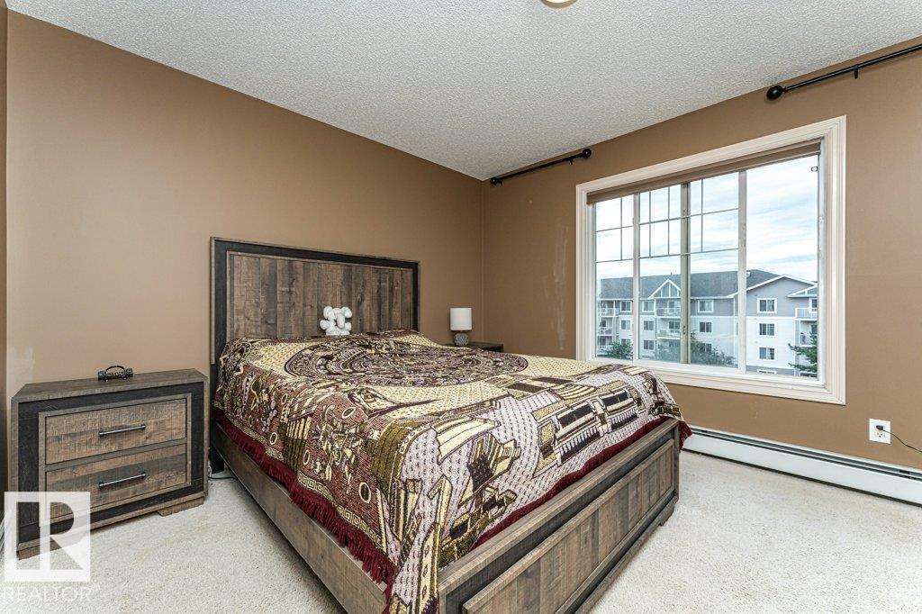 #414 4407 23 ST NW - 18