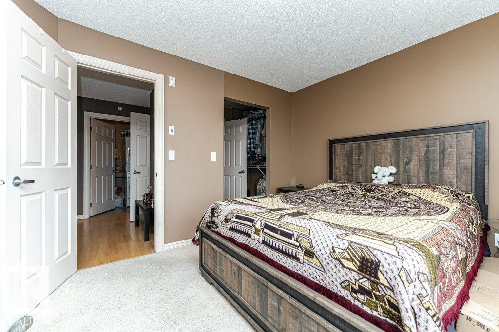 #414 4407 23 ST NW - 19