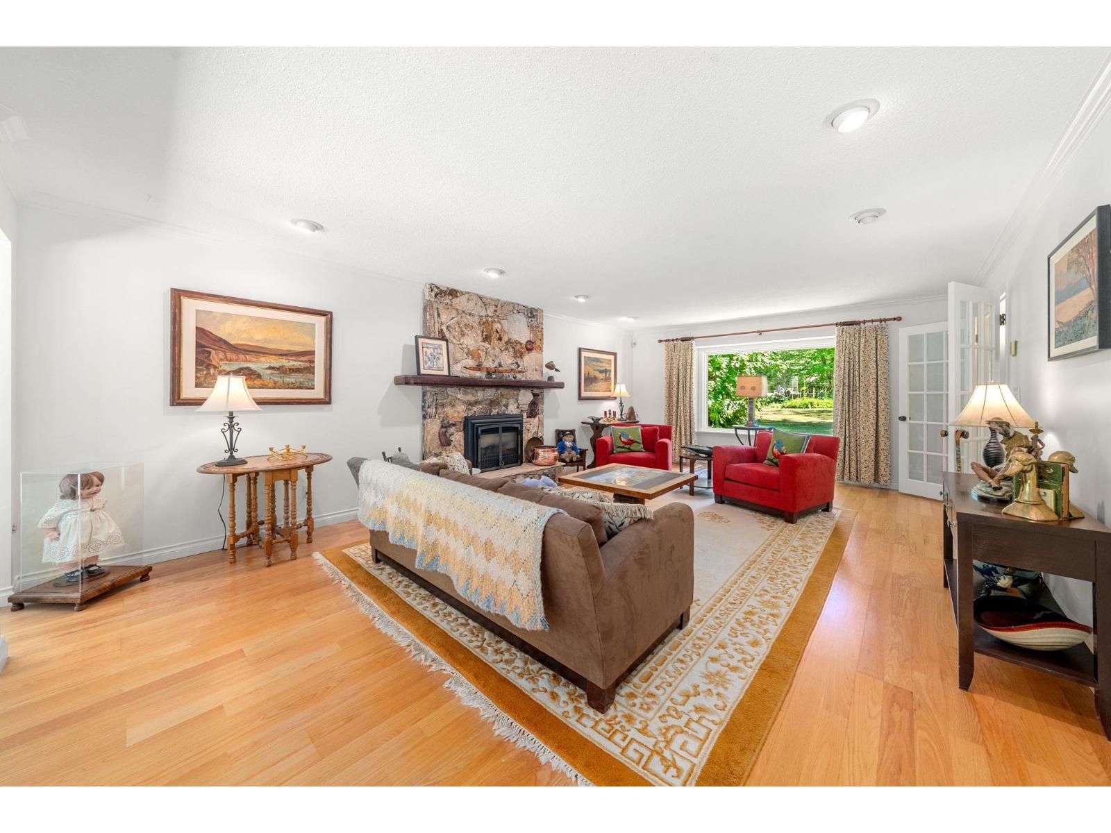 14325 25 AVENUE, Surrey