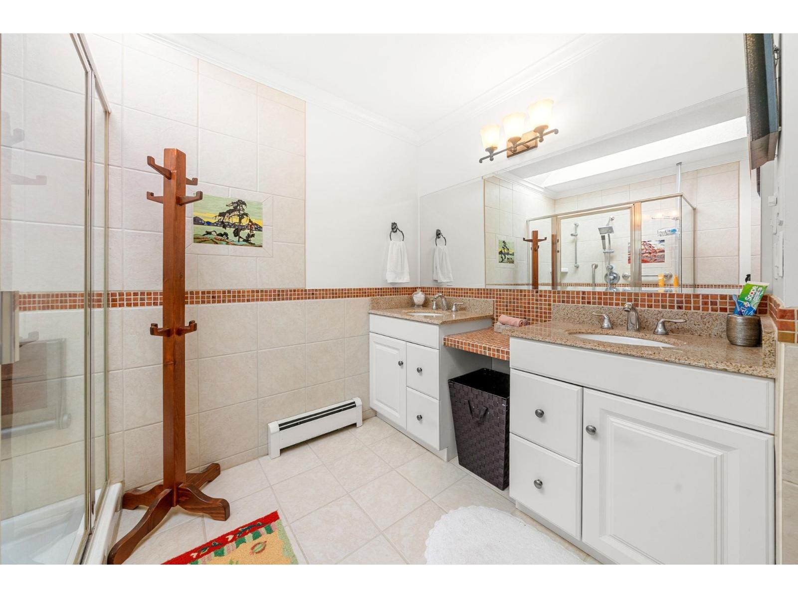 14325 25 AVENUE, Surrey
