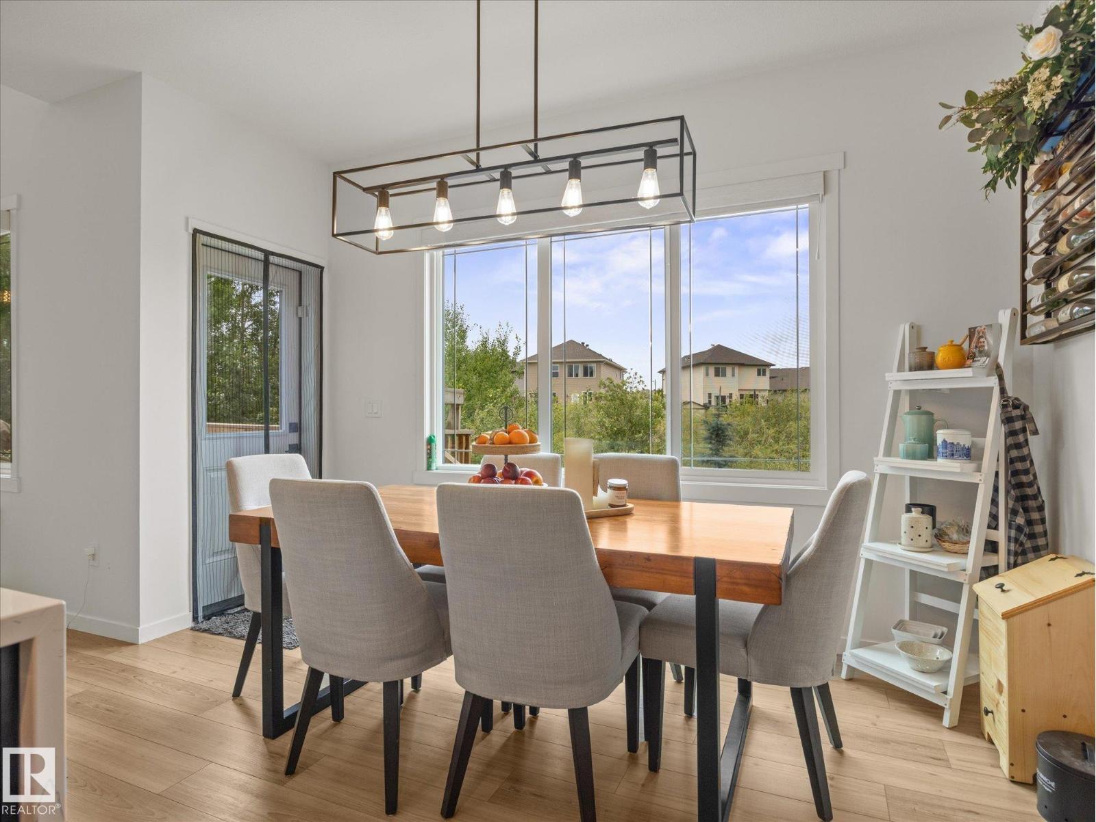 3648 6 ST NW - 11