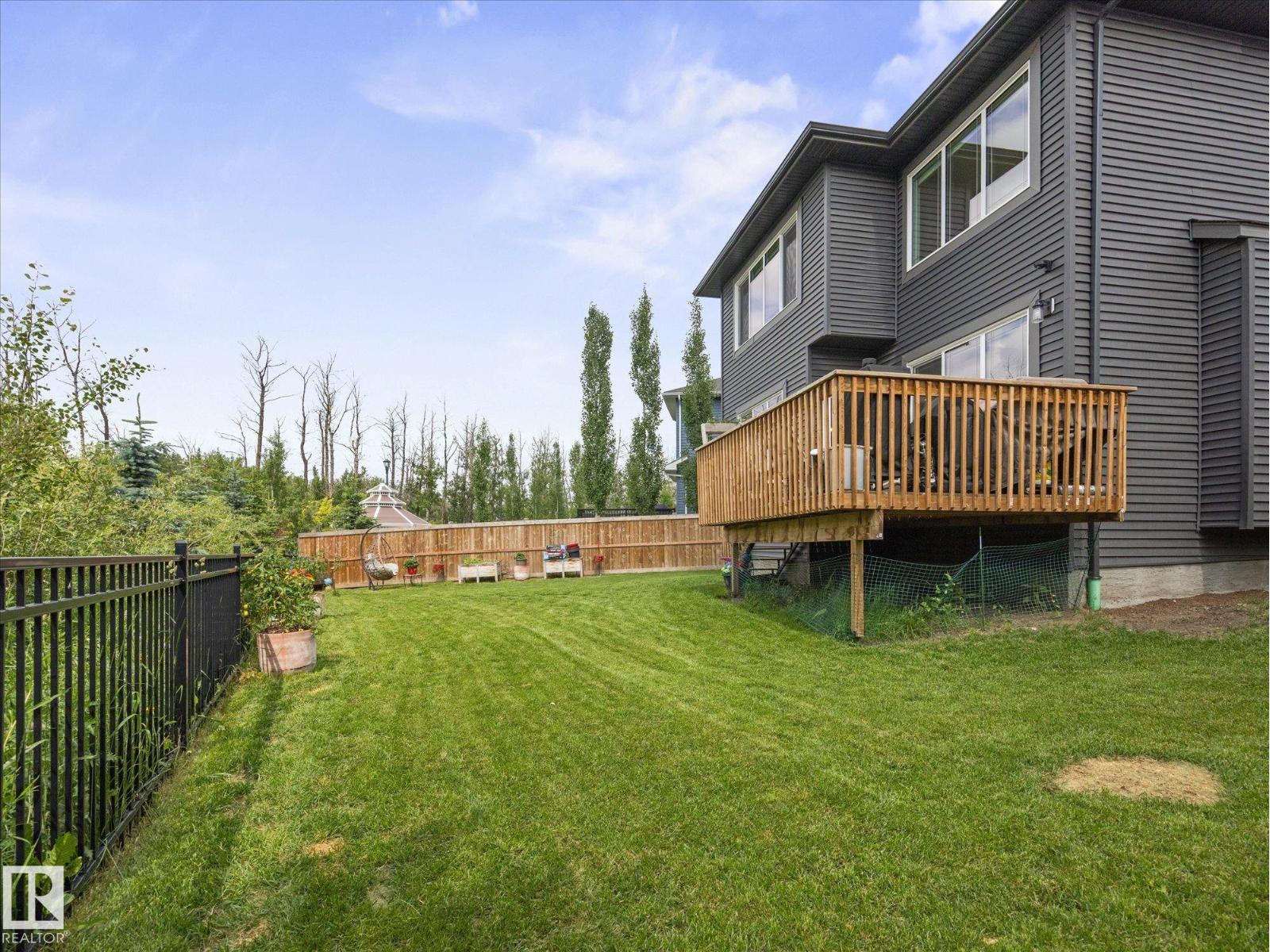 3648 6 ST NW - 42