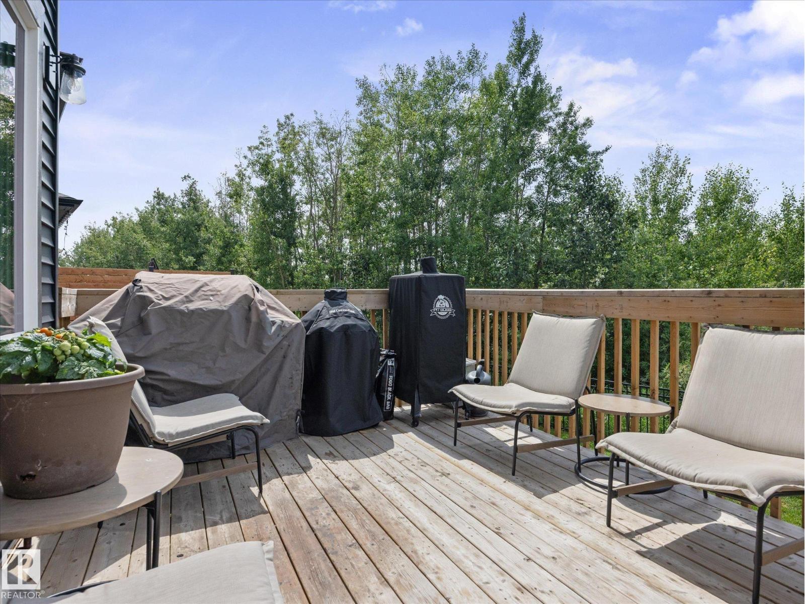 3648 6 ST NW - 37