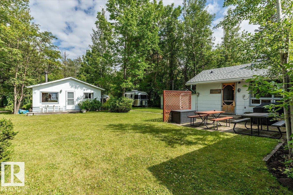 59 Beach Ave - 30
