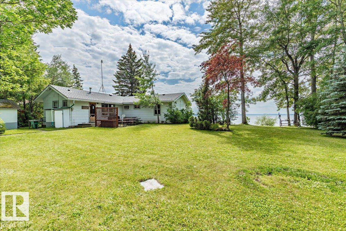 59 Beach Ave - 31