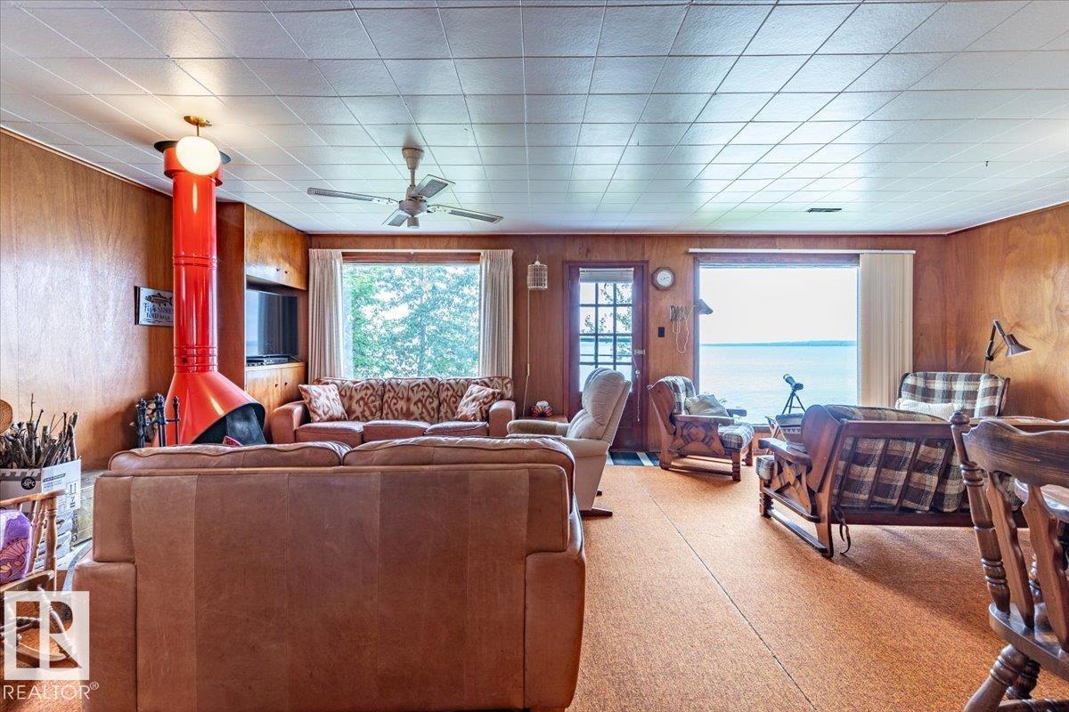 59 Beach Ave - 7