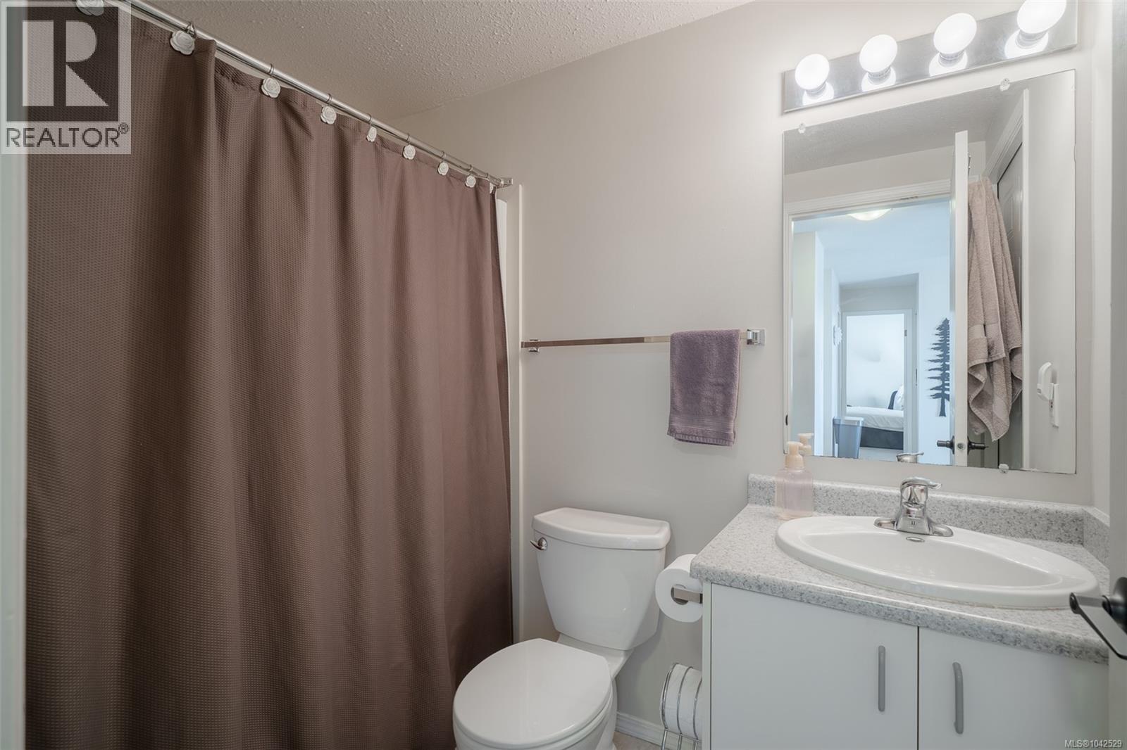 #305 240 Milton St - 11