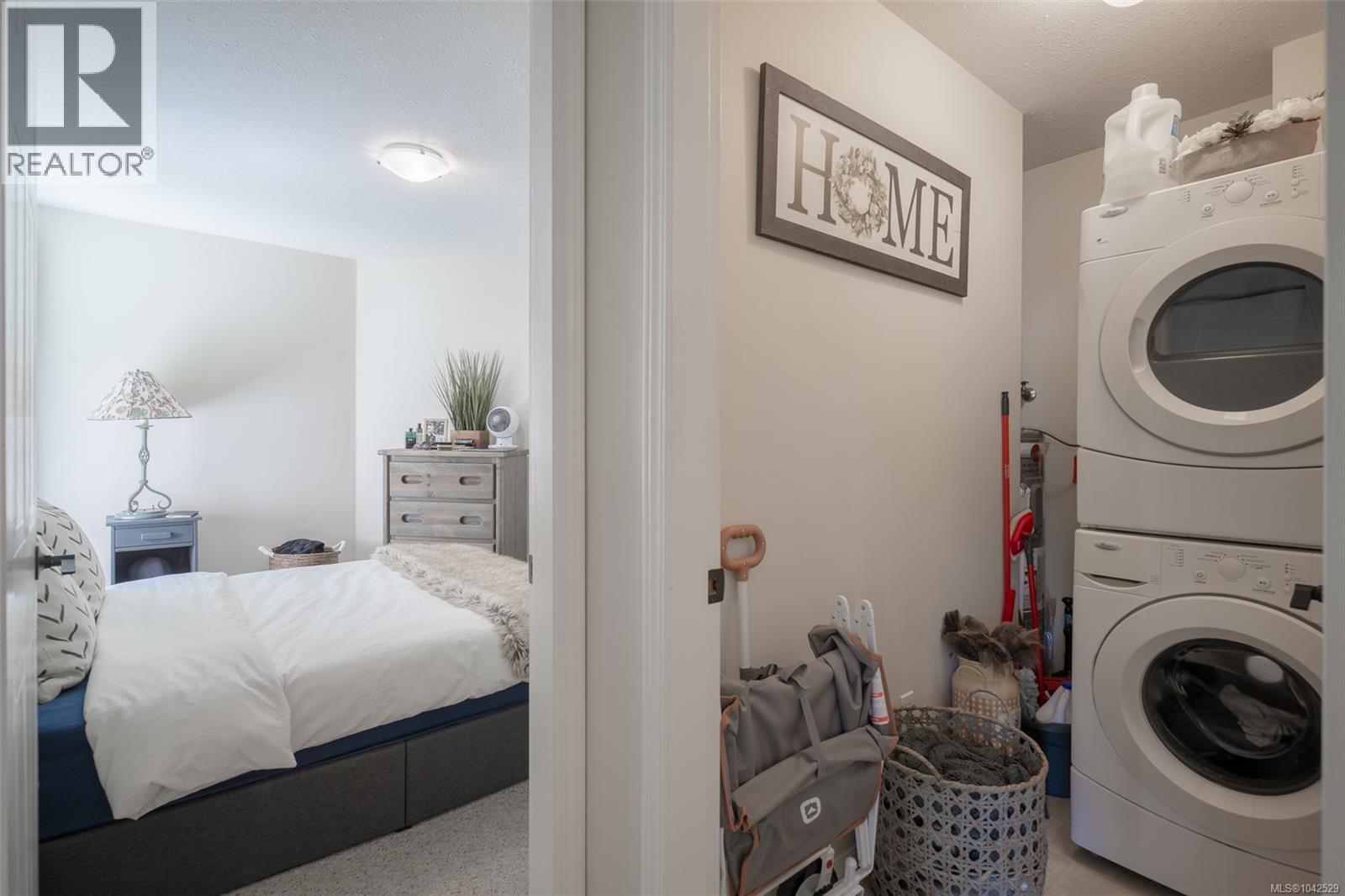 #305 240 Milton St - 27