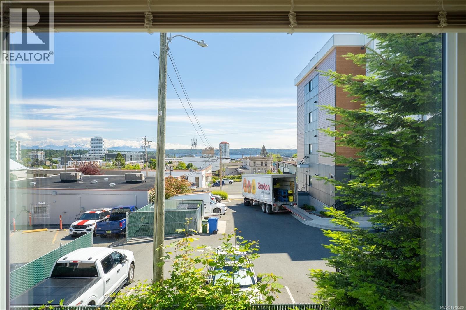 #305 240 Milton St - 28