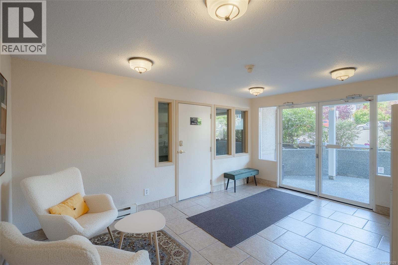 #305 240 Milton St - 7