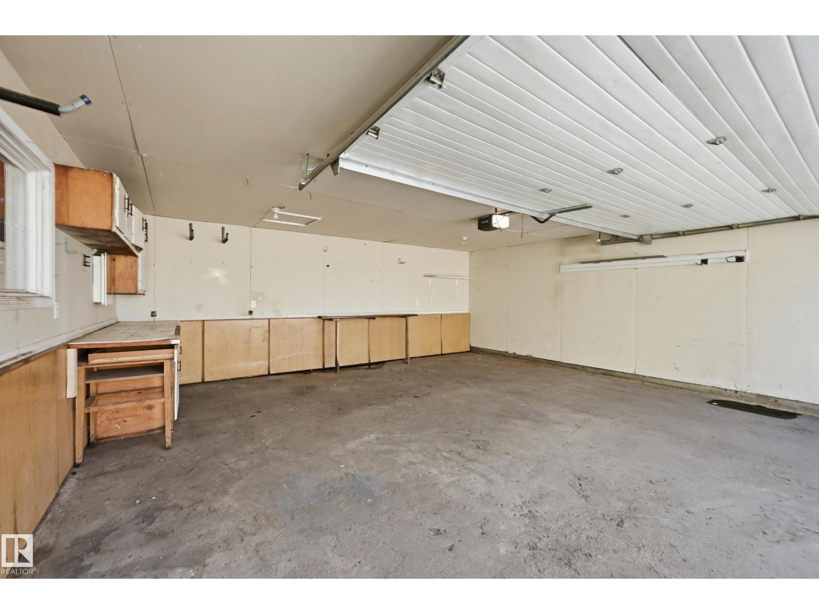 3413 135 AV NW - 25