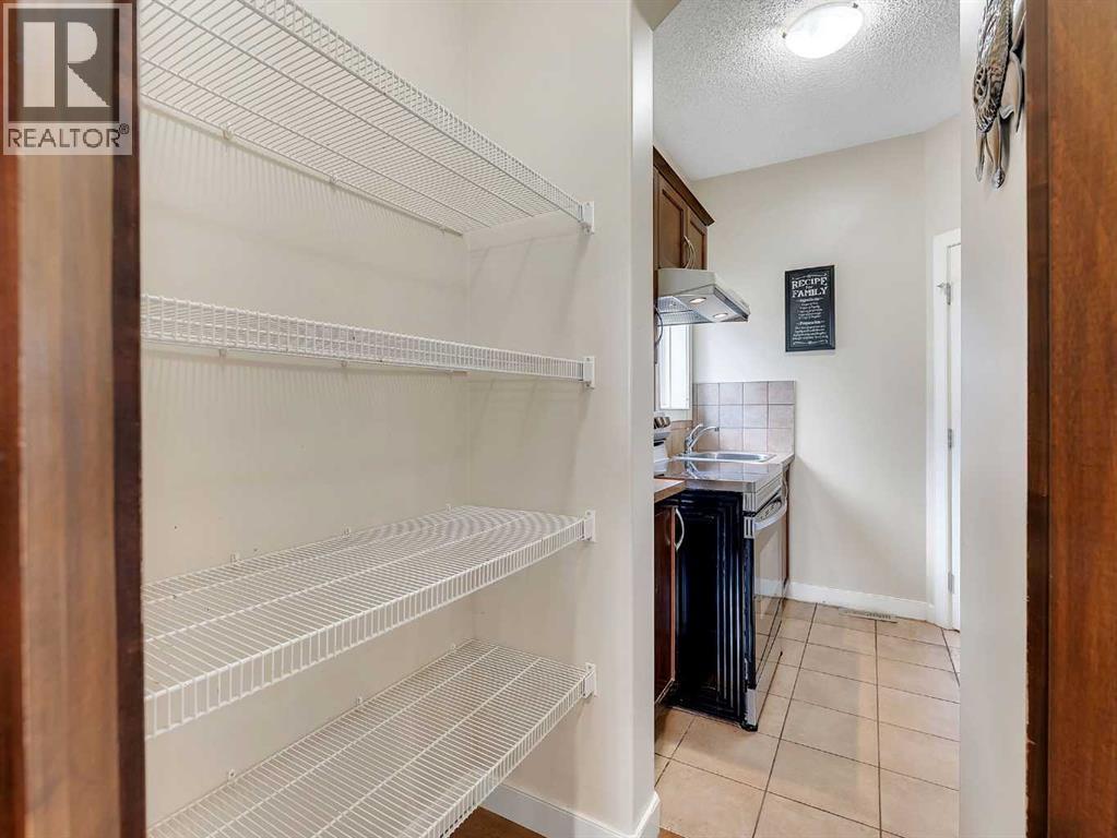 212 Springmere Road - 19