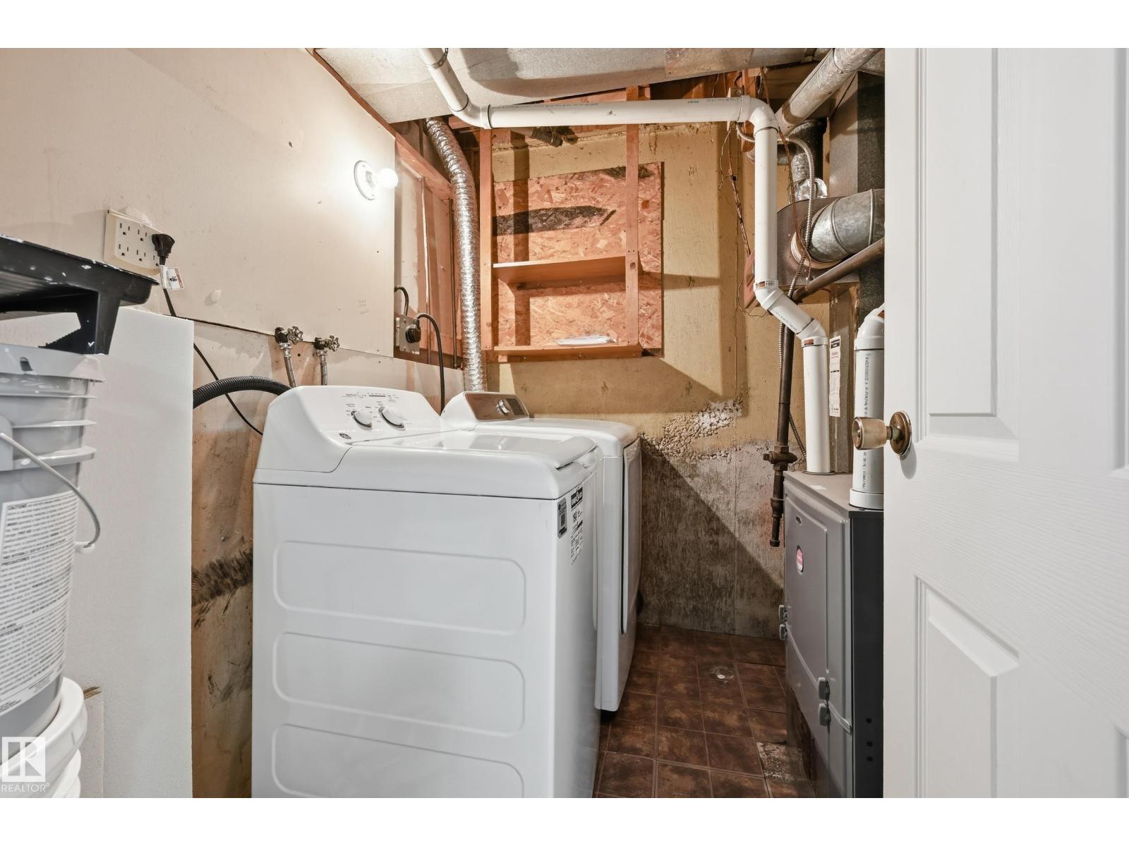 3413 135 AV NW - 21