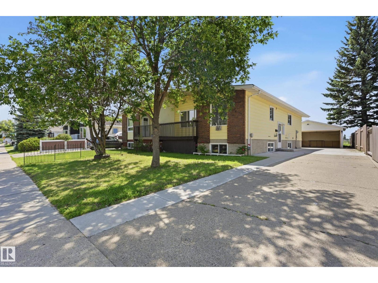3413 135 AV NW - 27