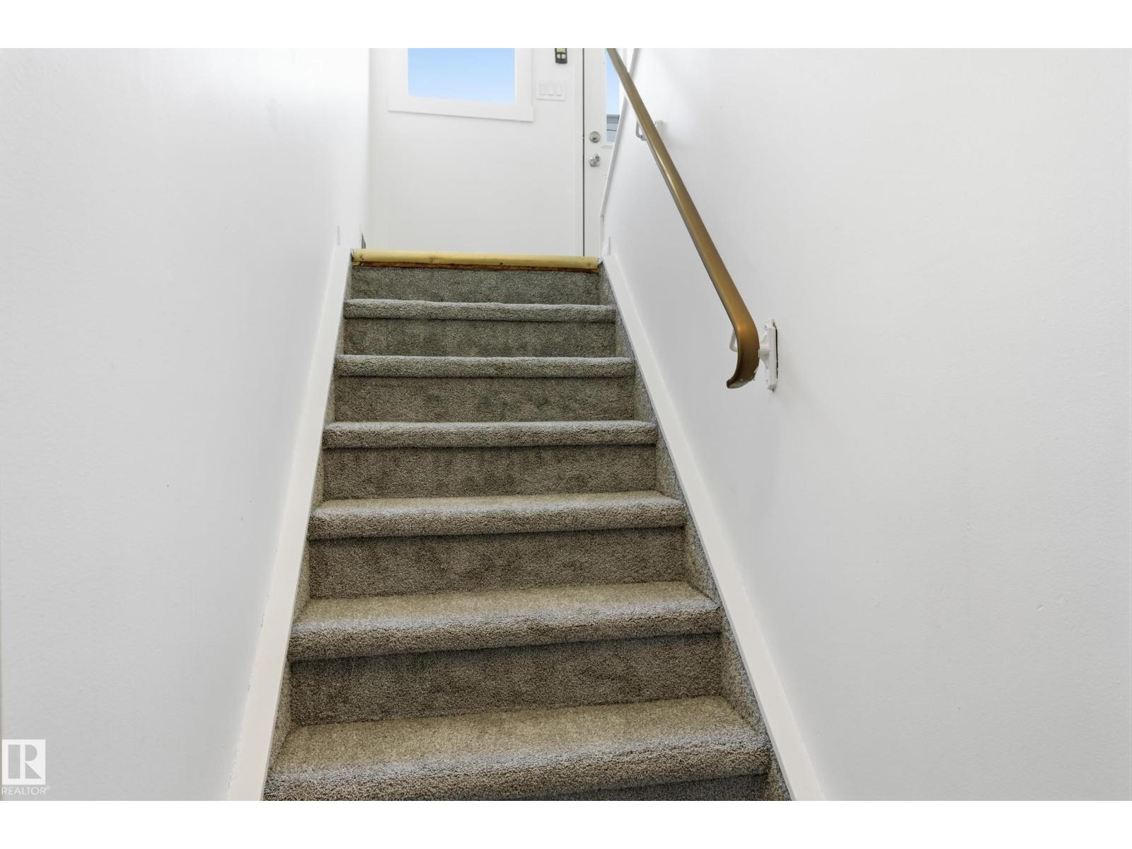 3413 135 AV NW — photo 13