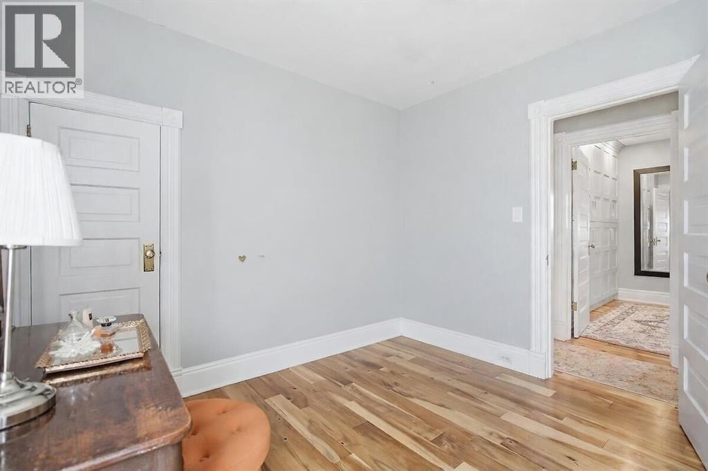 422 GREENFIELD STREET - 36