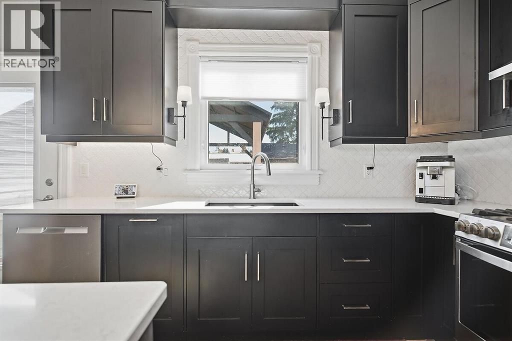 422 GREENFIELD STREET - 20