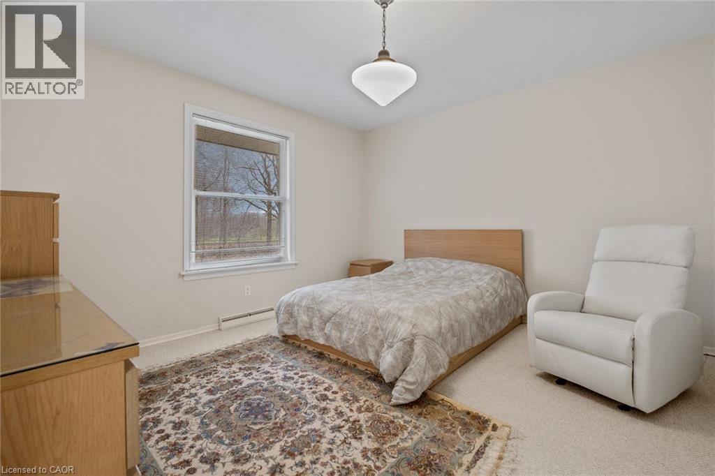 36 MAPLE HILL Drive - 26