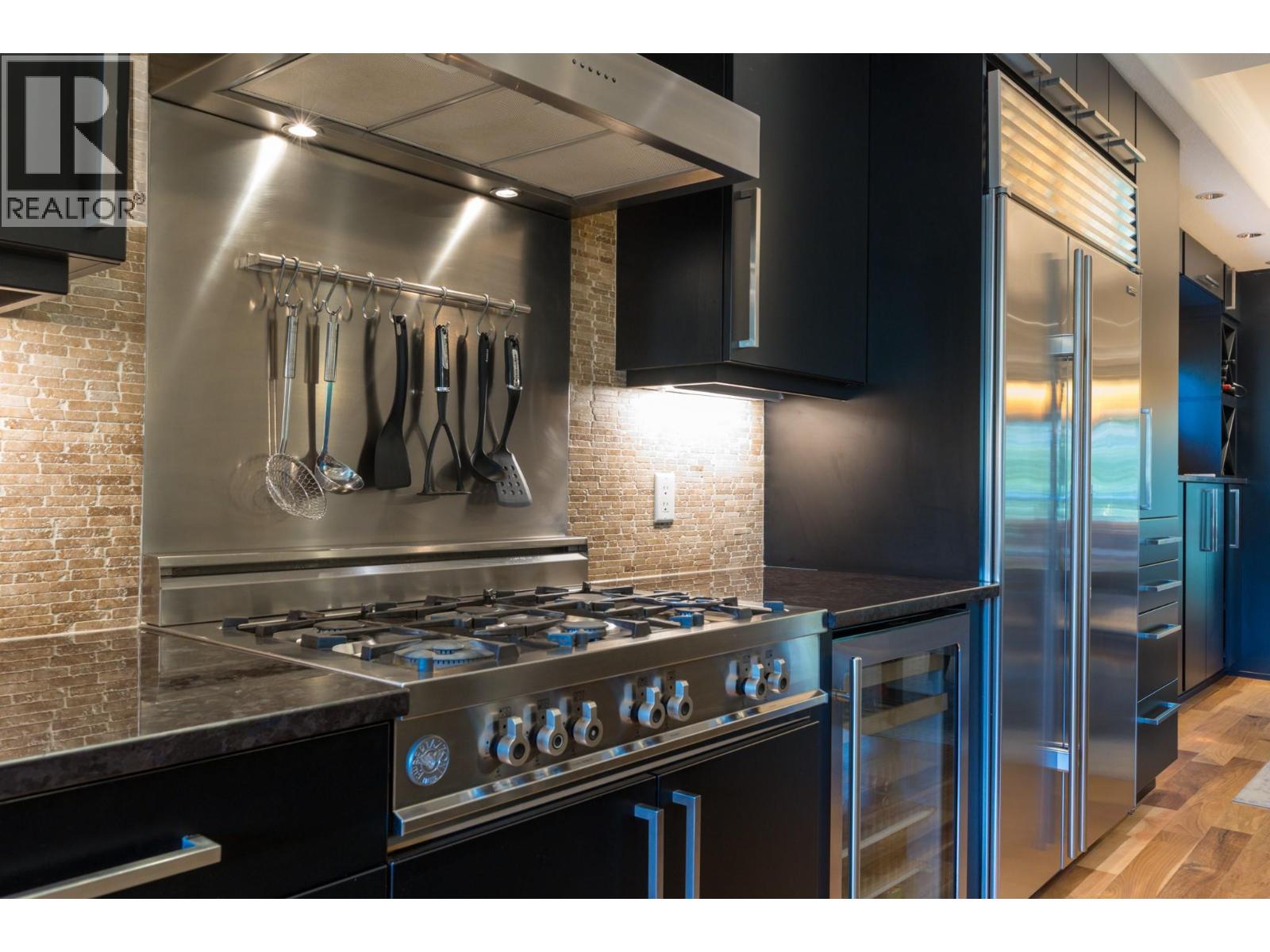 550 Elliot Avenue Unit# 101, Kelowna